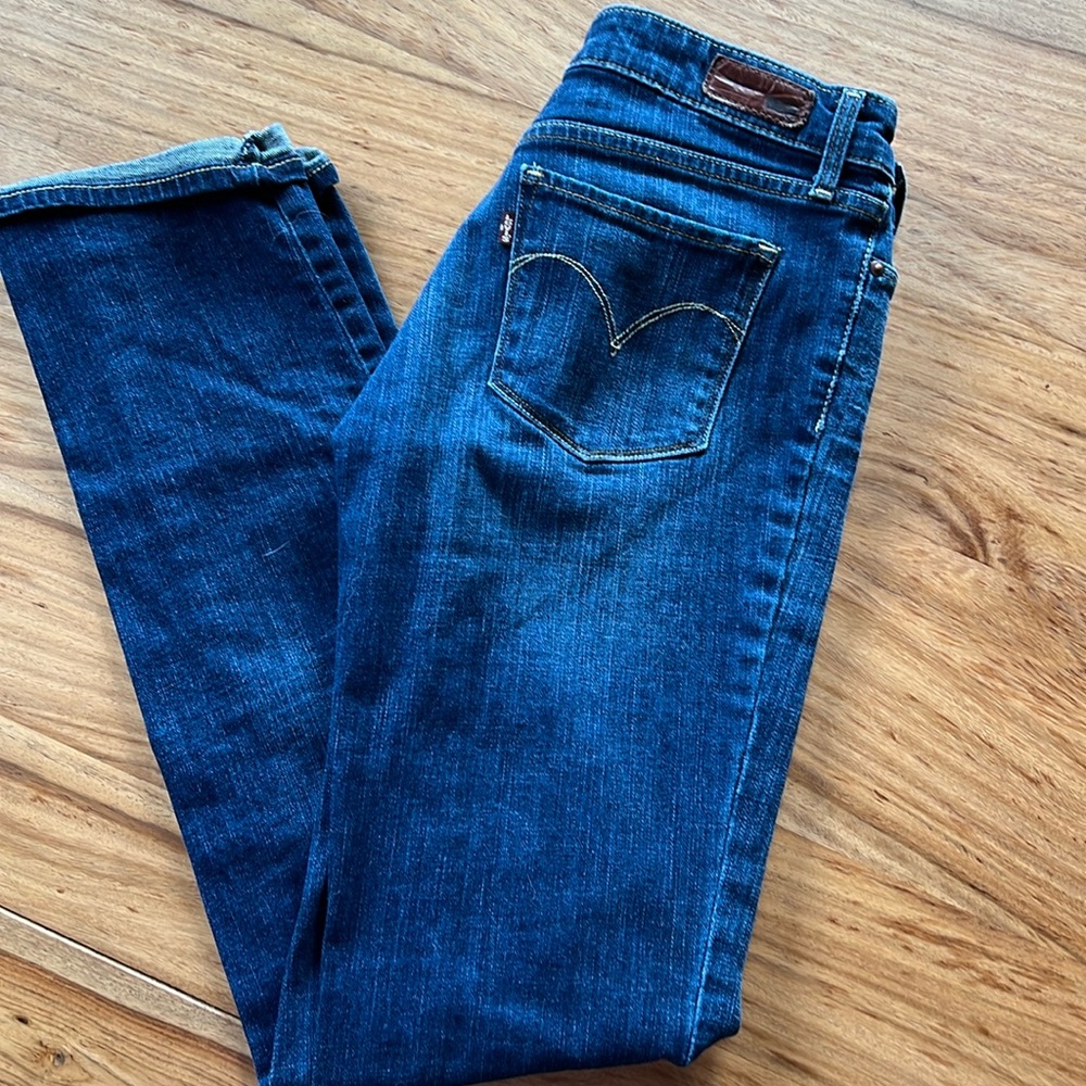 Levi’s Straight leg jeans